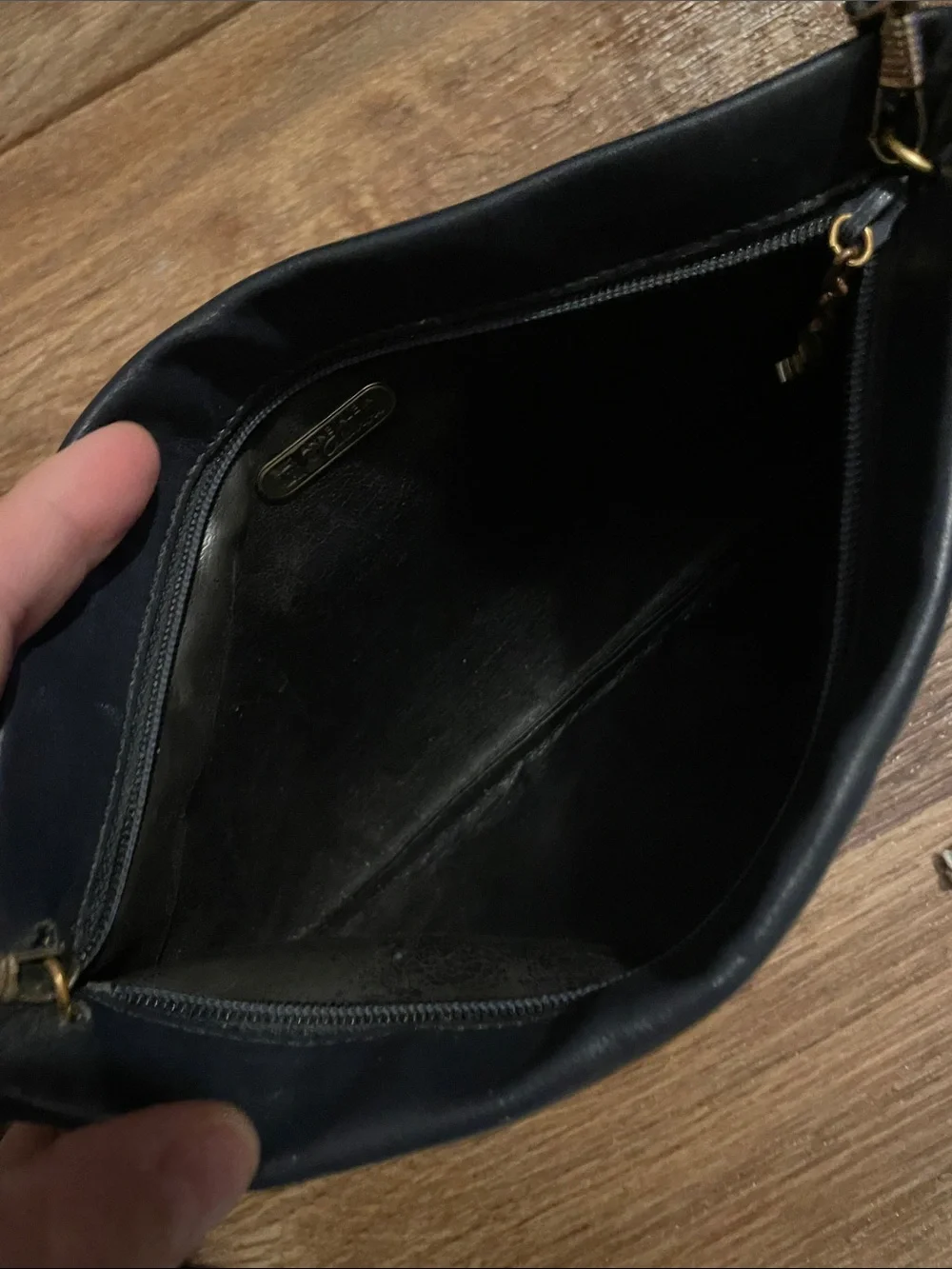 Vintage Anne Klein Navy Leather Crossbody Woman's bag